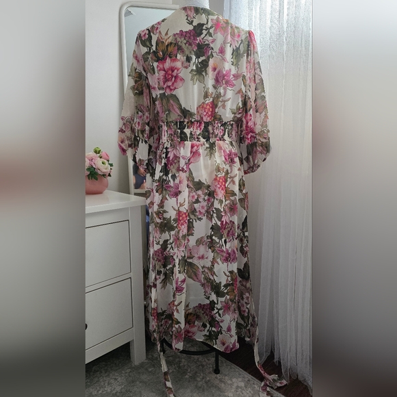 Vintage Laura Floral Dress Sz. 14 - Picture 4 of 7